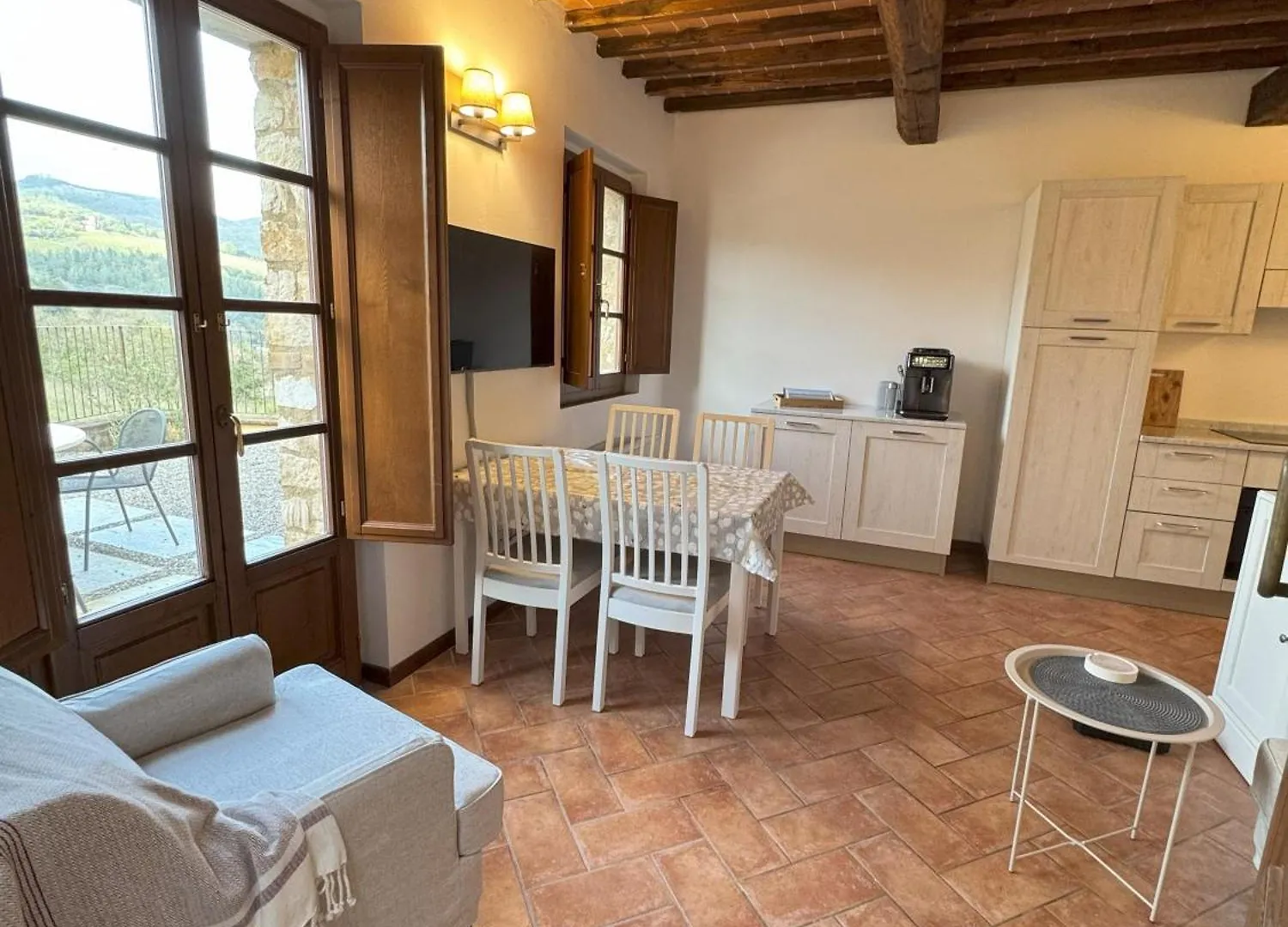 Borgo Di Gaiole - Casa Lorenzo - Apartment With A View & Travel Guide Gaiole in Chianti Italia